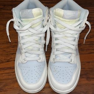 Nike Dunk High Retro